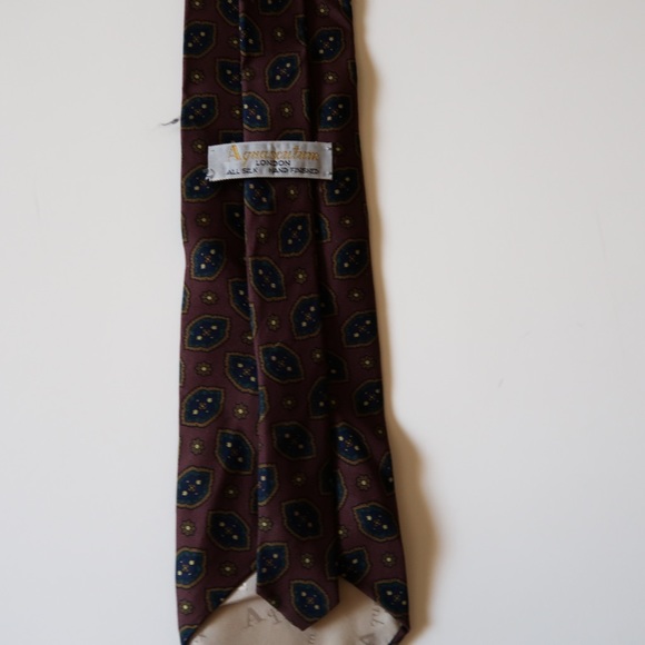 5 Men’s Ties Bundle - Picture 3 of 6